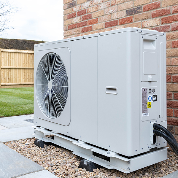 Heat Pumps img heat pump 600x600